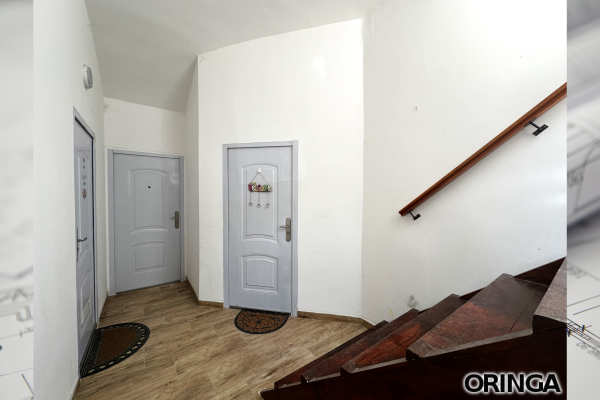 Budapest X.kerületében eladó szuterén szinten lévő garzon.
